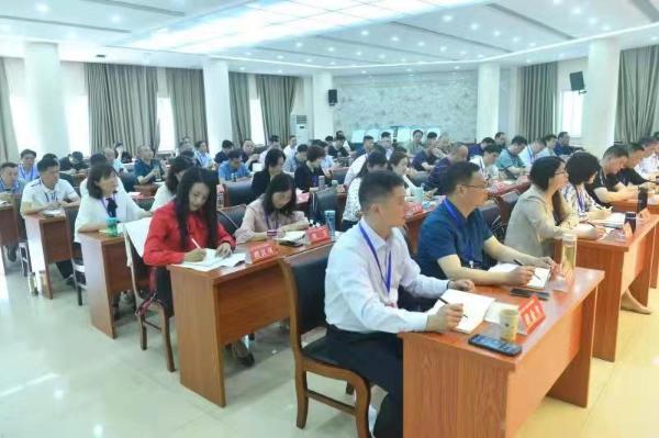 安博平台正版官网培训和考试服务等非学